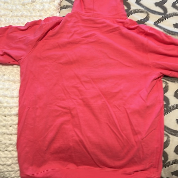 OVO - Picture 2 of 2